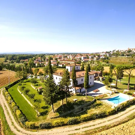 Isa-farmhouse With Swimming-pool Just 20 Minutes From Arezzo, With Panoramic Views Aparthotel *