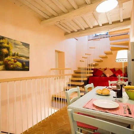 Aparthotel Isa-farmhouse With Swimming-pool Just 20 Minutes From Arezzo, With Panoramic Views *